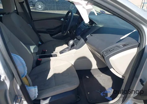 2017 Ford Focus Se из США, поврежденный, VIN 1FADP3F29HL263353